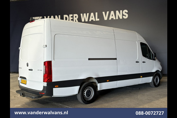 Mercedes-Benz Sprinter 317 CDI 170pk L3H2 Euro6 Airco | Camera | Navigatie | Apple Carplay | Parkeersensoren Android Auto, Bijrijdersbank, Trekhaak