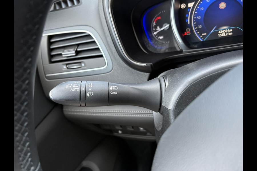 Renault Koleos 1.3 TCe 160pk EDC Initiale Paris | Automaat | VOL! | Trekhaak | Leder | Panoramadak | Stoel- Ventilatie & Verwarming | ACC | Camera |