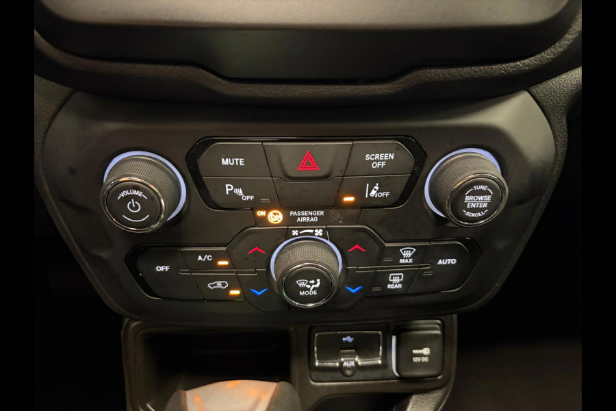 Jeep Renegade 1.3T DDCT Limited*Automaat*Panoramadak*Camera*PDC*Navi*