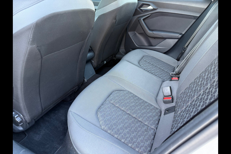 Audi A1 Sportback 25 TFSI epic - Media Android/Apple - Virt.Cockpit - Parkeerhulp - Org.NL