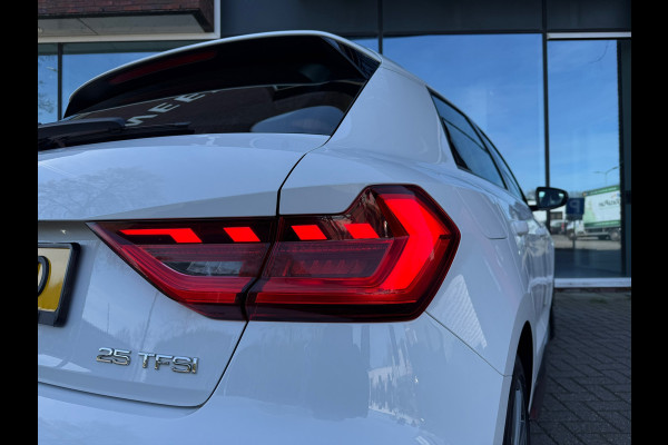 Audi A1 Sportback 25 TFSI epic - Media Android/Apple - Virt.Cockpit - Parkeerhulp - Org.NL