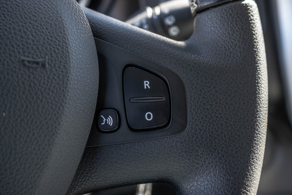 Renault Trafic L2H1 | 170 PK | MARGE | 5-Persoons | Automaat | LED | Schuifdeur L+R | Camera | Cruise | Climatronic