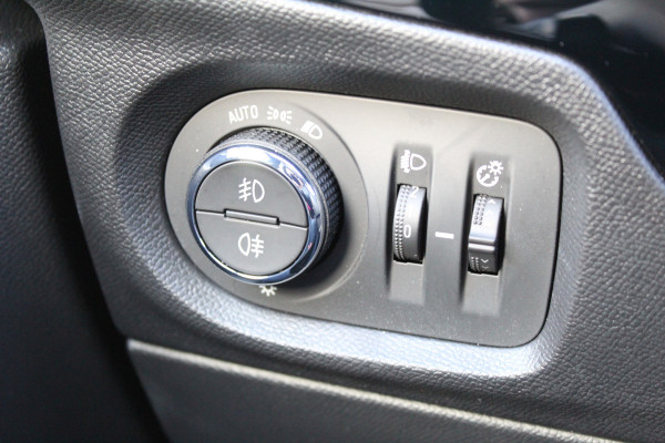 Opel Corsa 1.2 GS Line Automaat | Camera | BLIS | Dealeronderhouden | Navigatie