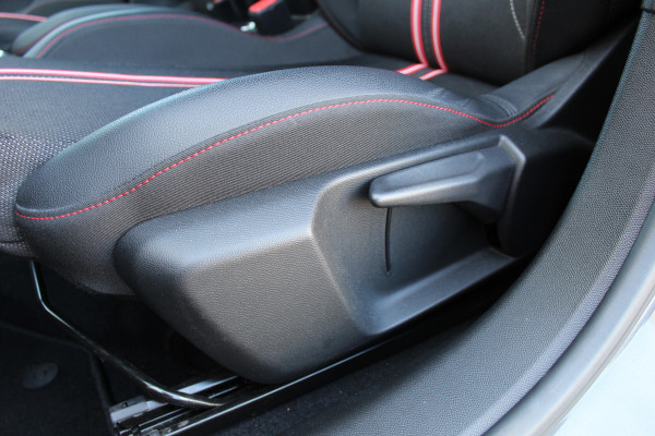 Opel Corsa 1.2 GS Line Automaat | Camera | BLIS | Dealeronderhouden | Navigatie