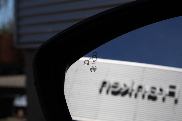 Opel Corsa 1.2 GS Line Automaat | Camera | BLIS | Dealeronderhouden | Navigatie