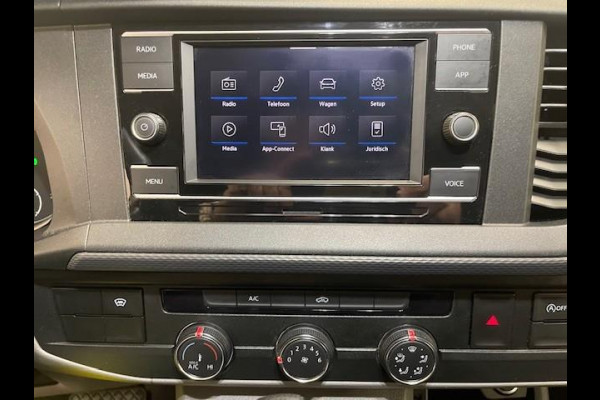 Volkswagen Transporter 2.0 TDI L2H1 28 Highline Automaat Airco Cruise Control Navi PDC V&A Trekhaak