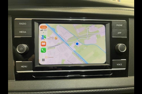 Volkswagen Transporter 2.0 TDI L2H1 28 Highline Automaat Airco Cruise Control Navi PDC V&A Trekhaak