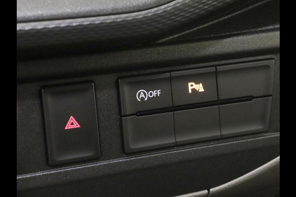 Volkswagen Transporter 2.0 TDI L2H1 28 Highline Automaat Automaat Camera Airco Cruise Navi Trekhaak