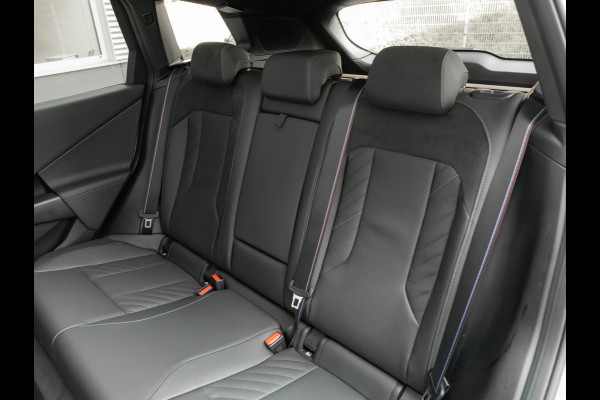 BMW X3 30e xDrive M-Sport Pro - Pano - Trekhaak - ACC - Head-up