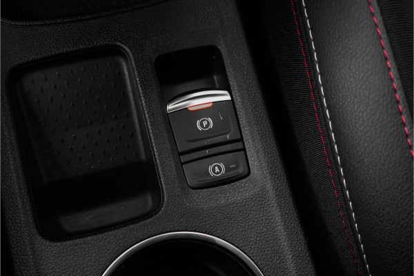 Renault Captur 1.6 E-Tech Plug-in Hybrid 160 R.S. Line ACC Camera Trekhaak Keyless