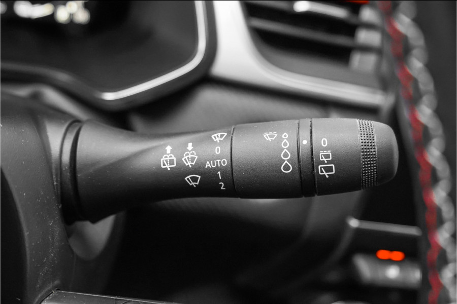 Renault Captur 1.6 E-Tech Plug-in Hybrid 160 R.S. Line ACC Camera Trekhaak Keyless