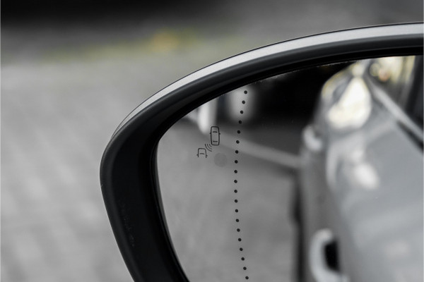 Renault Captur 1.6 E-Tech Plug-in Hybrid 160 R.S. Line ACC Camera Trekhaak Keyless