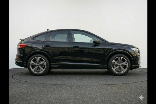 Audi Q4 Sportback e-tron 45 Edition 82 kWh 286pk | Navigatie | Parkeercamera | Adaptieve cruise controle | 20 inch Lichtmetalen velgen |