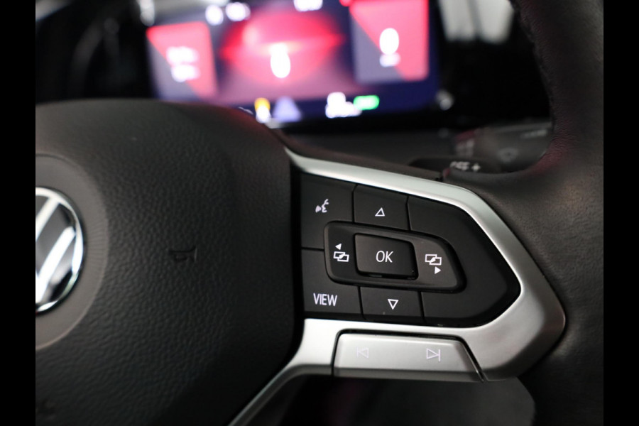 Volkswagen Golf 1.4 eHybrid Style 204 pk Automaat (DSG) | Navigatie via App | Parkeersensoren | Adaptieve cruise control | LED koplampen |