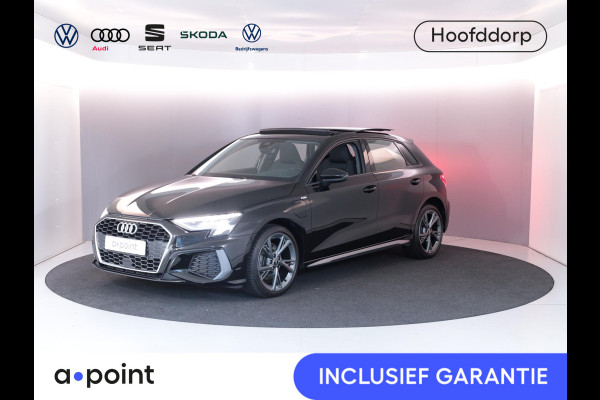 Audi A3 Sportback 40 TFSI e S-Line 204 pk S-tronic | SOH 99% | Private lease vanaf €603,- | Panoramadak | Parkeersensoren (Park assist) | Achteruitrijcamera | Stoelverwarming | S-Line exterieur |