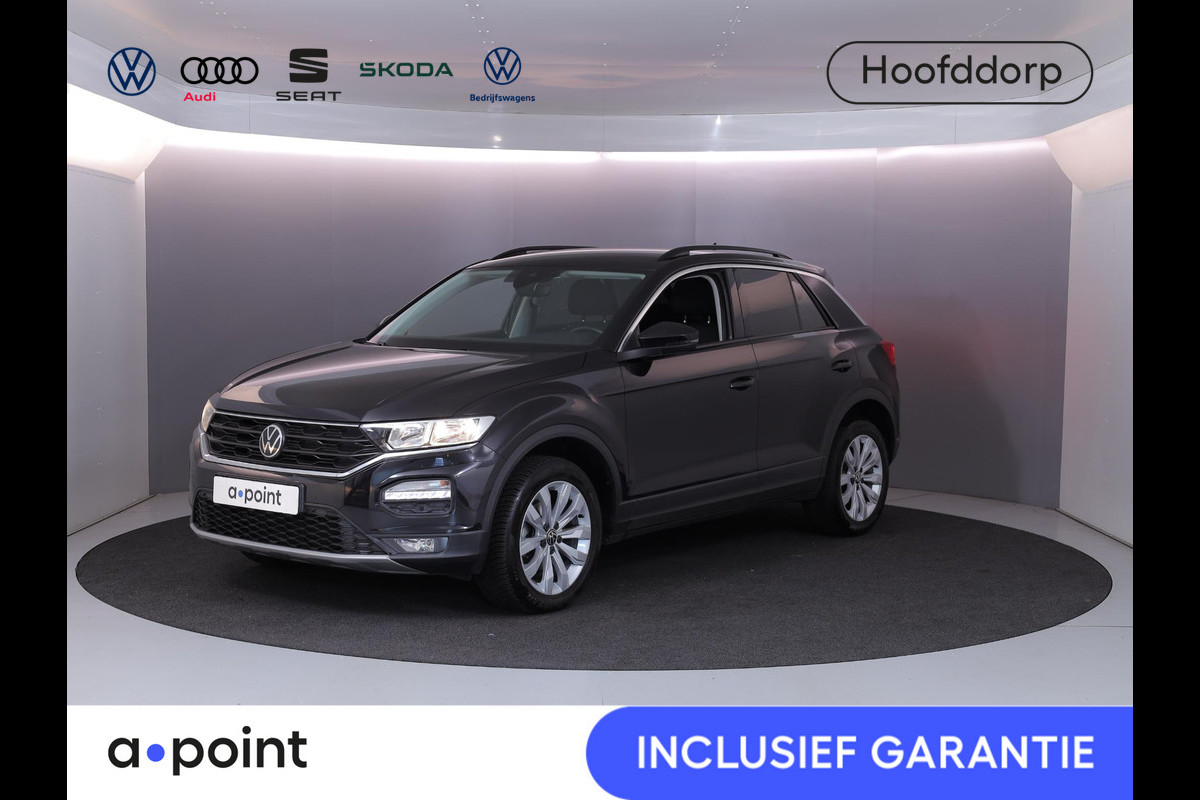 Volkswagen T-Roc 1.5 TSI Style 150pk DSG| Navi| Trekhaak | 17'LM-velgen| extra getint glas| Alarm
