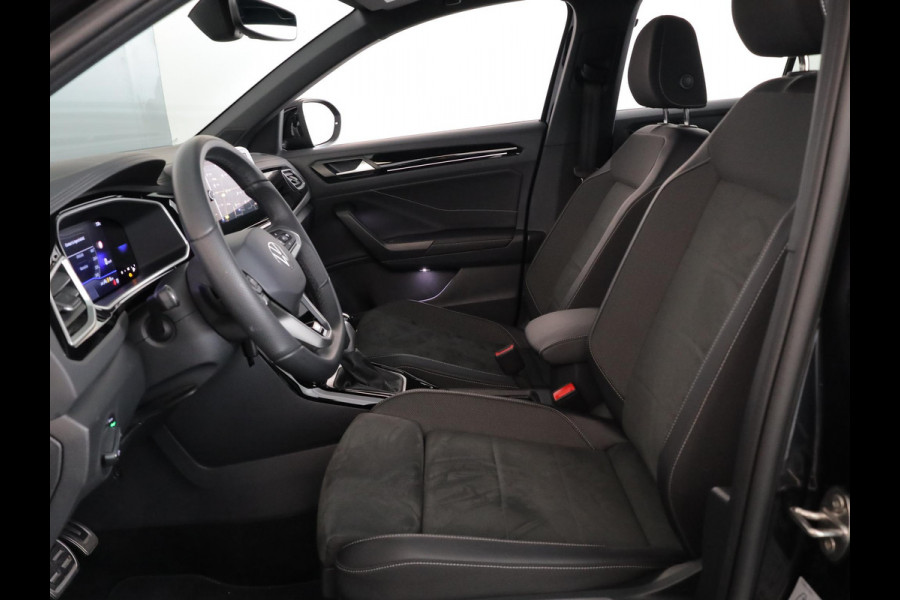 Volkswagen T-Roc 1.5 TSI R-Line 150 PK DSG | Navigatie | Trekhaak afneembaar | ErgoActive Stoel Pakket | Parkeercamera |