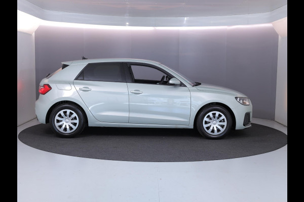 Audi A1 Sportback 30 TFSI Advanced edition 116pk AUT|  Sportstoelen | Navigatie via App | Climatronic | Verwarmbare voorstoelen | Gratis winterset
