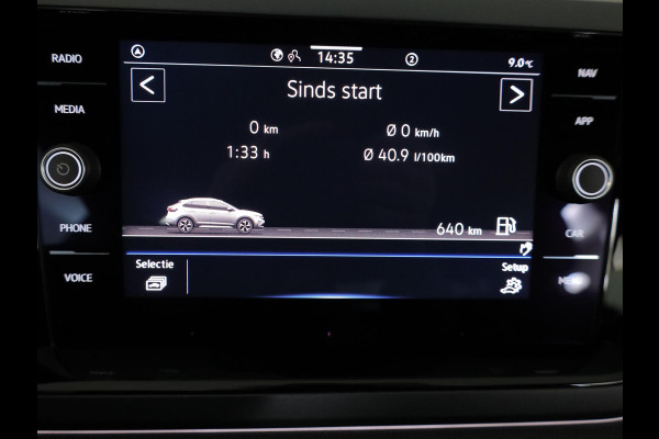 Volkswagen Taigo 1.0 TSI R-Line 115PK | Panorama dak | Navigatie via app | Parkeersensoren | Automatische airco |