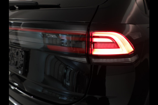 Volkswagen Taigo 1.0 TSI R-Line 115PK | Panorama dak | Navigatie via app | Parkeersensoren | Automatische airco |