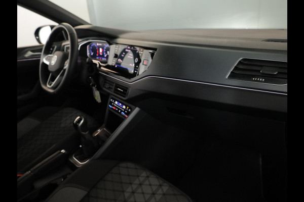 Volkswagen Taigo 1.0 TSI R-Line 115PK | Panorama dak | Navigatie via app | Parkeersensoren | Automatische airco |