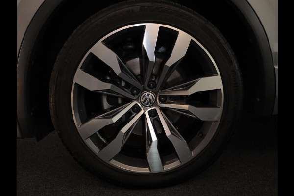 Volkswagen Tiguan Allspace 1.5 TSI Highline Business R 7p. 150pk DSG| Pano-dak| 20'LM-velgen|