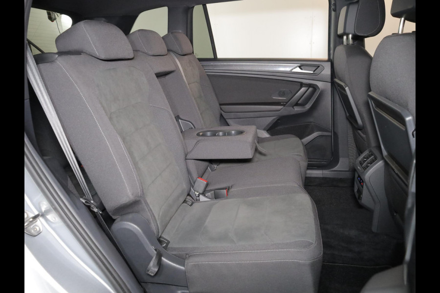 Volkswagen Tiguan Allspace 1.5 TSI Highline Business R 7p. 150pk DSG| Pano-dak| 20'LM-velgen|