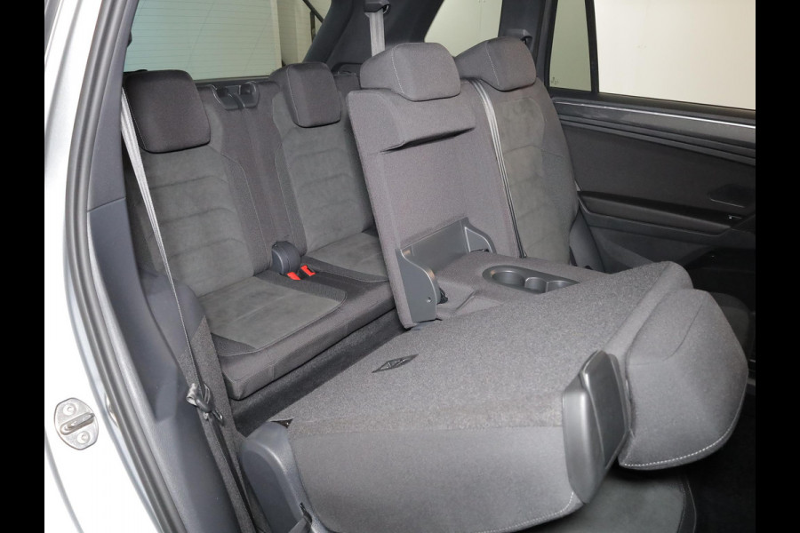 Volkswagen Tiguan Allspace 1.5 TSI Highline Business R 7p. 150pk DSG| Pano-dak| 20'LM-velgen|