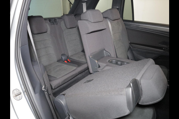 Volkswagen Tiguan Allspace 1.5 TSI Highline Business R 7p. 150pk DSG| Pano-dak| 20'LM-velgen|