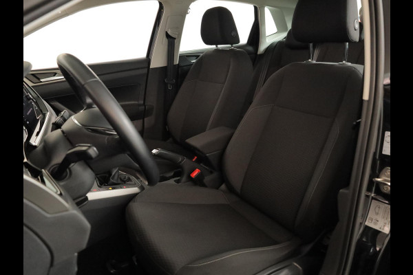 Volkswagen Polo 1.0 TSI Comfortline Business 95pk 5bak | 15'LM-velgen | Navi| parksensors |