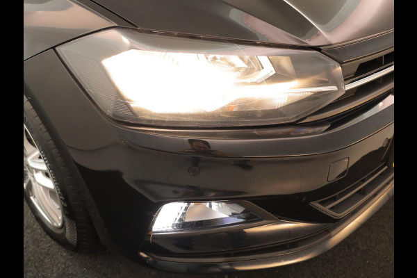 Volkswagen Polo 1.0 TSI Comfortline Business 95pk 5bak | 15'LM-velgen | Navi| parksensors |