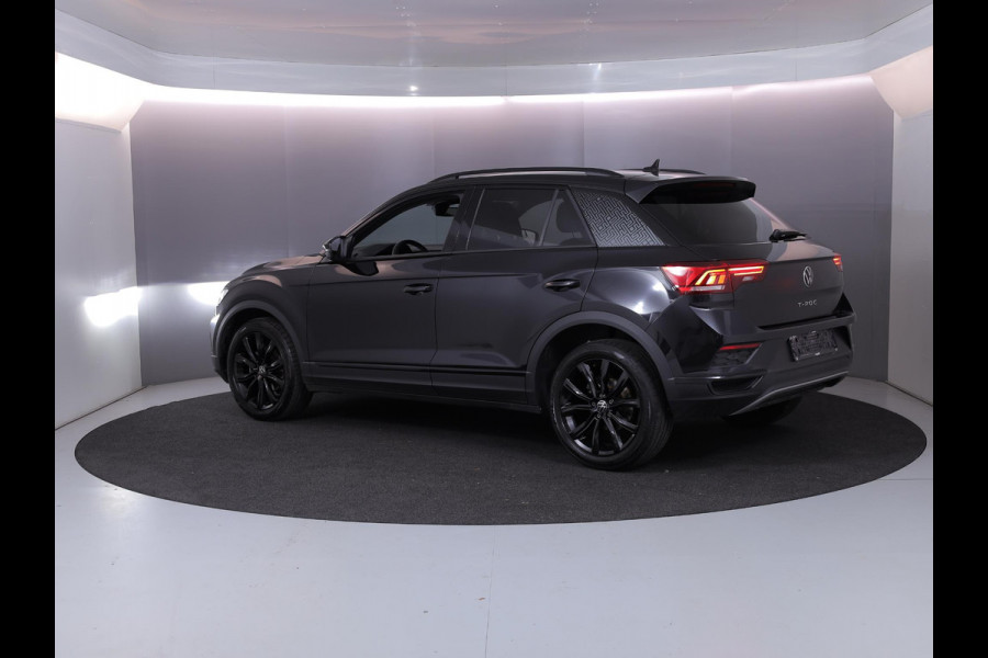 Volkswagen T-Roc 1.5 TSI Sport 150 PK DSG | Navigatie | Black Style pakket | Parkeercamera |