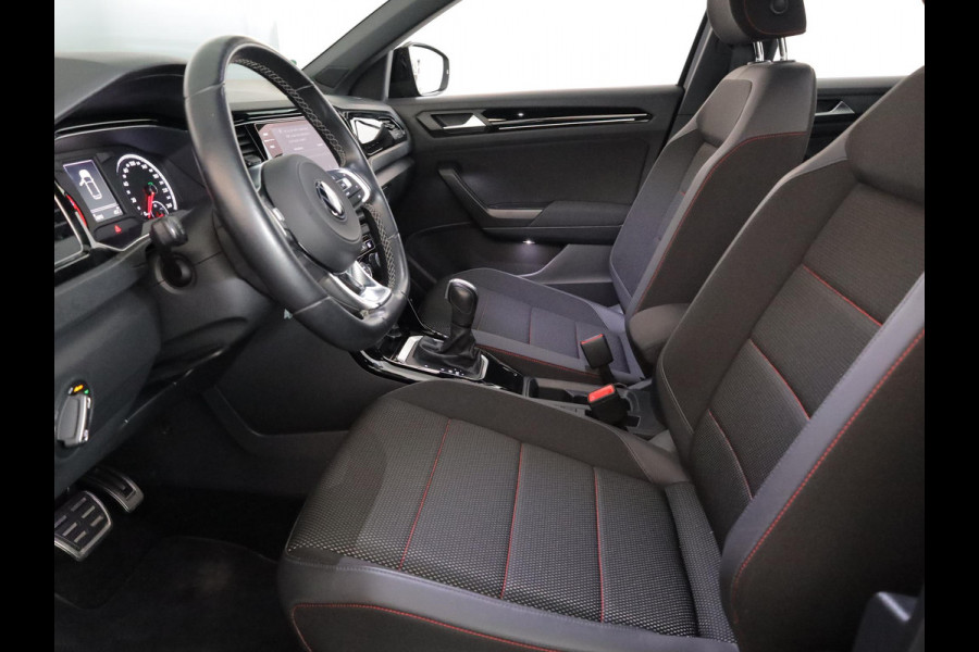 Volkswagen T-Roc 1.5 TSI Sport 150 PK DSG | Navigatie | Black Style pakket | Parkeercamera |