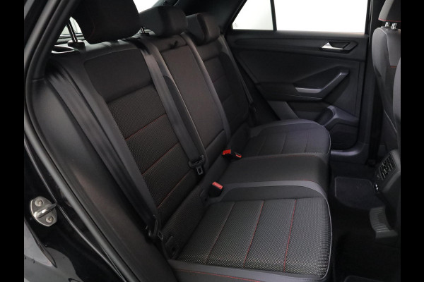 Volkswagen T-Roc 1.5 TSI Sport 150 PK DSG | Navigatie | Black Style pakket | Parkeercamera |
