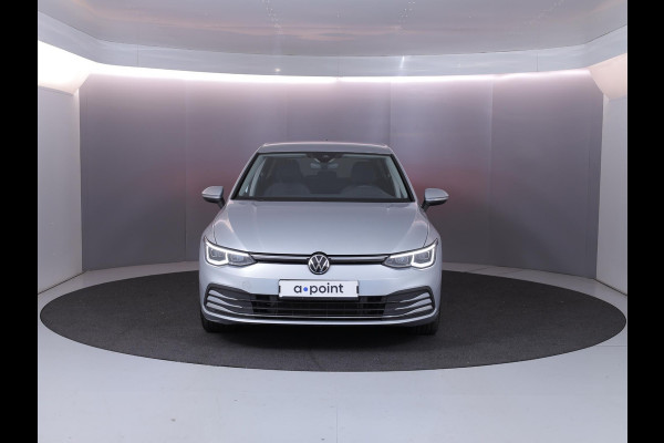 Volkswagen Golf 1.5 eTSI Style 130 PK DSG (Automaat) | Navigatie | Stoel- en stuurverwarming | keyless entry | Parkeer camera | Standkachel |