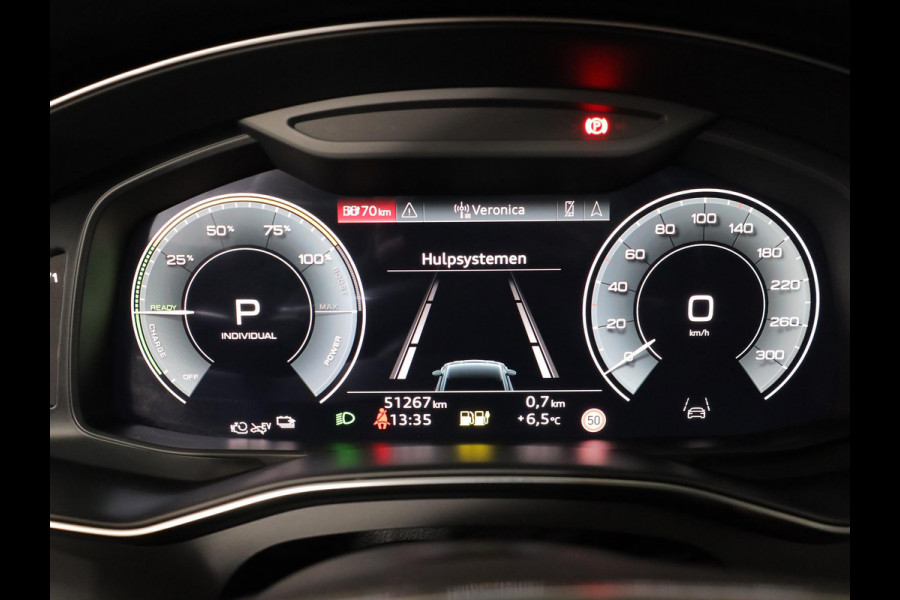 Audi A7 Sportback 50 TFSI e quattro Pro Line S 299 pk S-tronic | Navigatie | Parkeersensoren (Park assist) | Achteruitrijcamera | Adaptieve cruise control | Stoelverwarming | S-Line |