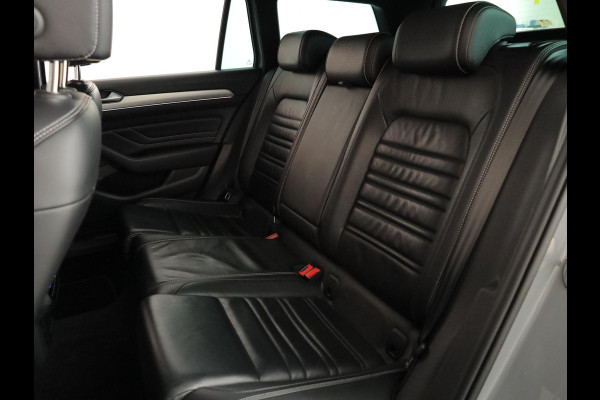 Volkswagen Passat Variant 1.5 TSI R-Line Business + 150pk DSG| Pano-dak| Luxe lederen interieur| Matrix LED