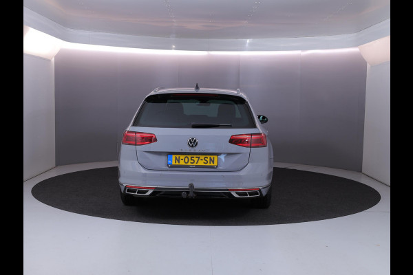 Volkswagen Passat Variant 1.5 TSI R-Line Business + 150pk DSG| Pano-dak| Luxe lederen interieur| Matrix LED