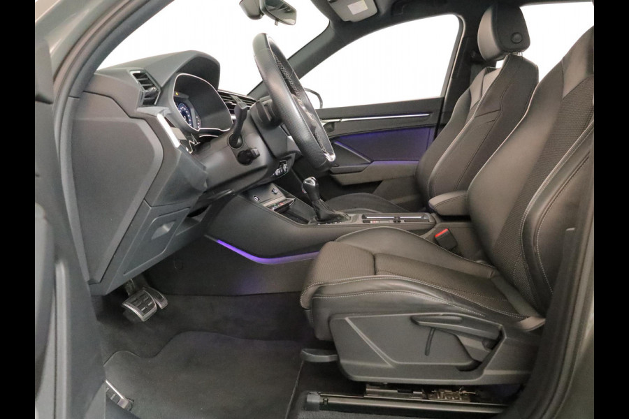 Audi Q3 45 TFSI e S edition 245pk | Parkeercamera | Navigatie| 20 inch Lichtmetalen velgen | 3 spaaks afgevlakt stuurwiel