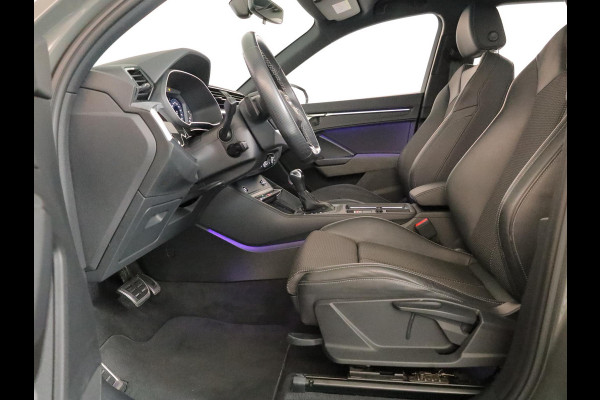 Audi Q3 45 TFSI e S edition 245pk | Parkeercamera | Navigatie| 20 inch Lichtmetalen velgen | 3 spaaks afgevlakt stuurwiel