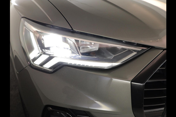 Audi Q3 45 TFSI e S edition 245pk | Parkeercamera | Navigatie| 20 inch Lichtmetalen velgen | 3 spaaks afgevlakt stuurwiel