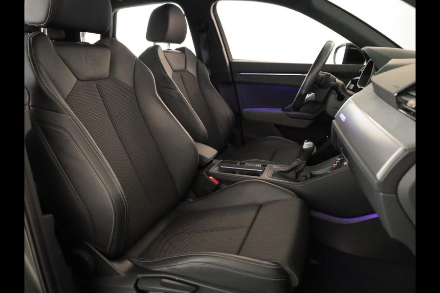 Audi Q3 45 TFSI e S edition 245pk | Parkeercamera | Navigatie| 20 inch Lichtmetalen velgen | 3 spaaks afgevlakt stuurwiel