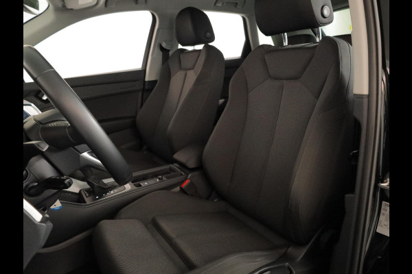 Audi Q3 45 TFSI e Business Edition 245 pk S-tronic | SOH 92% | Navigatie | Parkeersensoren | Stoelverwarming | Lichtmetalen velgen 20" | Elektr. achterklep |