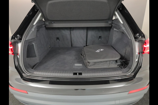 Audi Q3 45 TFSI e Business Edition 245 pk S-tronic | SOH 92% | Navigatie | Parkeersensoren | Stoelverwarming | Lichtmetalen velgen 20" | Elektr. achterklep |