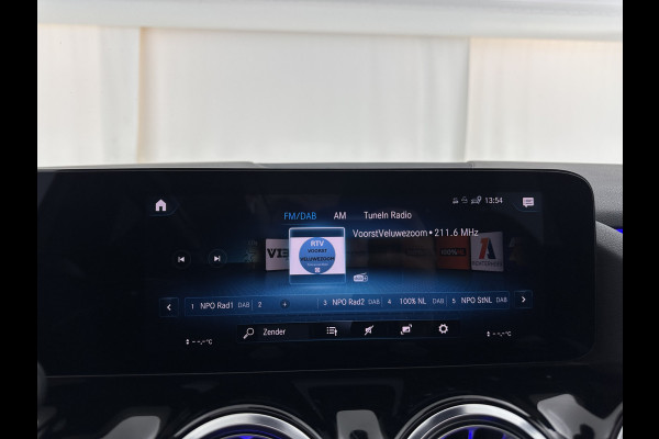 Mercedes-Benz GLA 250 e AMG Limited Business Solution (Plug-In) (INCL-BTW) Aut. *PANO | LEATHER-MICROFIBRE | MEMORY-PACK | WIDESCREEN-COCKPIT | MULTIBEAM-LED | AMBIENTLIGHT | KEYLESS | CAMERA | M-BUX-NAVI | ECC | SHIFTPADDLES | PDC | CRUISE | DAB | HEATED