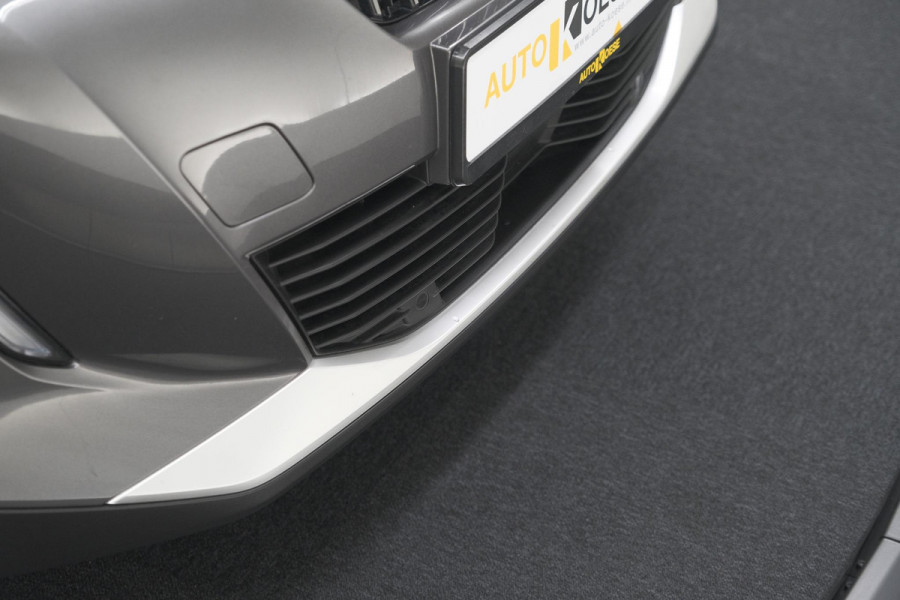 Peugeot 2008 PureTech 130 EAT8 GT | Camera | Dodehoekdetectie | Apple Carplay | Pack Winter