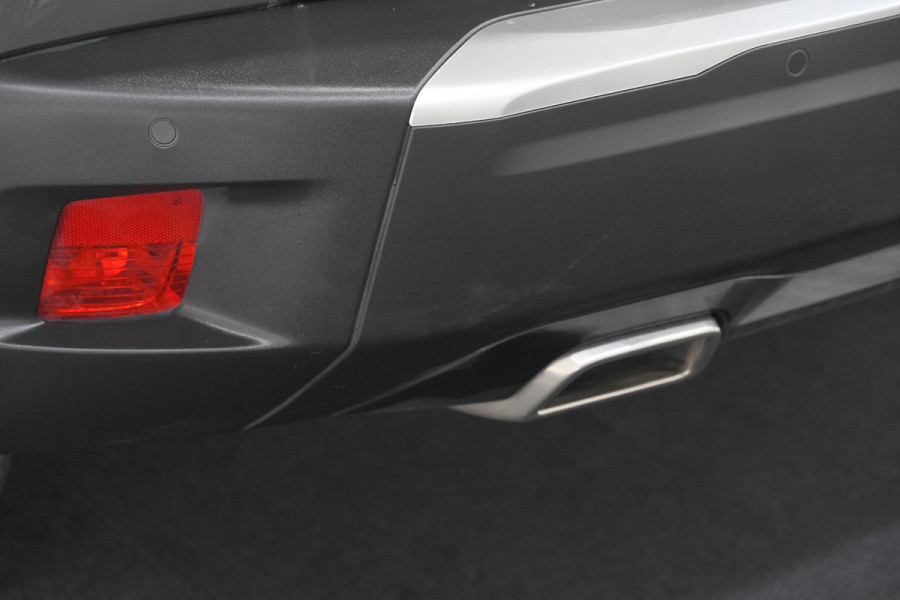 Peugeot 2008 PureTech 130 EAT8 GT | Camera | Dodehoekdetectie | Apple Carplay | Pack Winter