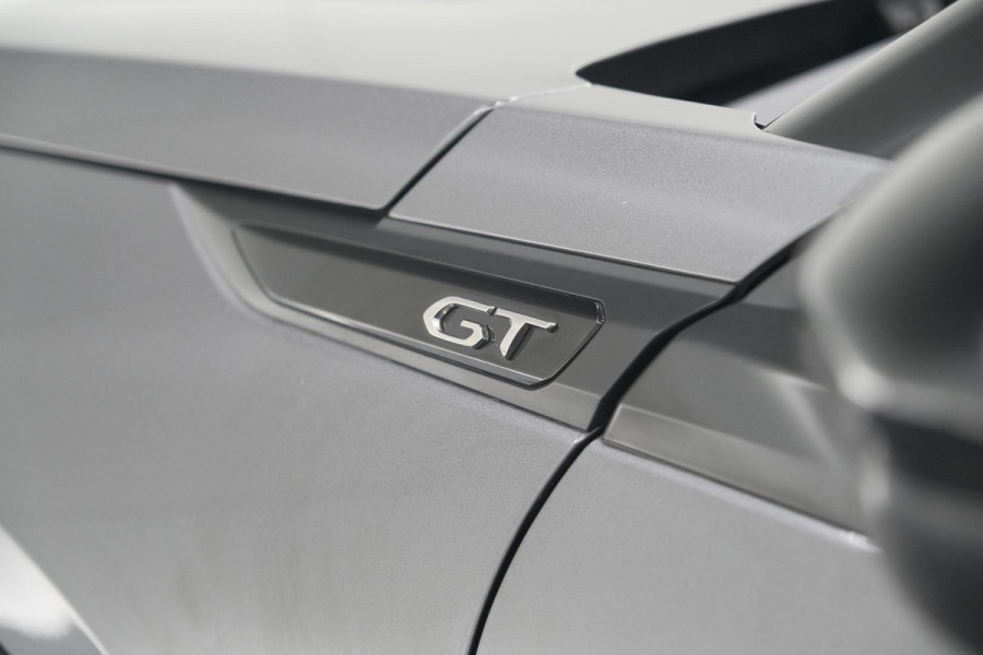 Peugeot 2008 PureTech 130 EAT8 GT | Camera | Dodehoekdetectie | Apple Carplay | Pack Winter