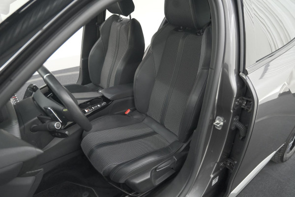 Peugeot 2008 PureTech 130 EAT8 GT | Camera | Dodehoekdetectie | Apple Carplay | Pack Winter