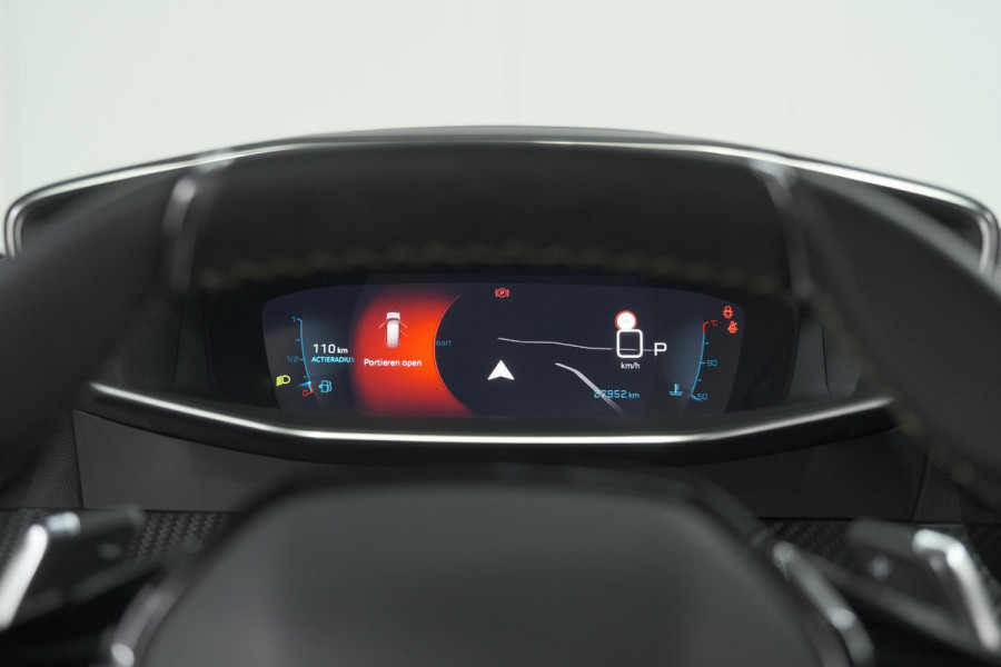 Peugeot 2008 PureTech 130 EAT8 GT | Camera | Dodehoekdetectie | Apple Carplay | Pack Winter